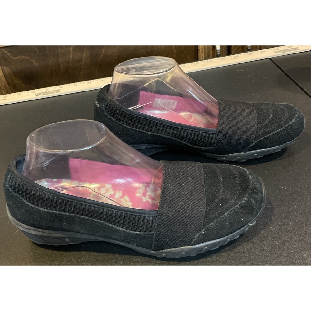 Skechers Womens 8.5 Relaxed Fit Slip On Shoes Black Suede Memory Foam 22907